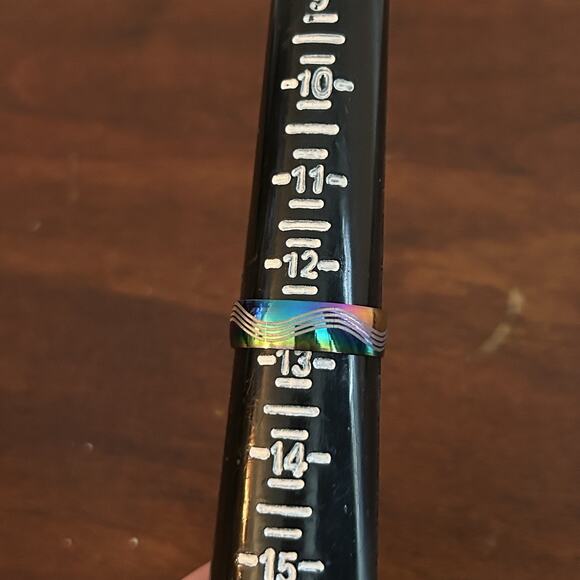 Lot Of 7 Stainless Steel Rings Sizes 9 To 12.5 Rainbow Superman - Picture 5 of 15